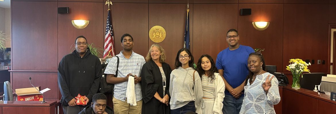 Youthful-Impact-Program-Participants-Visit-Albany-County-Family-Court